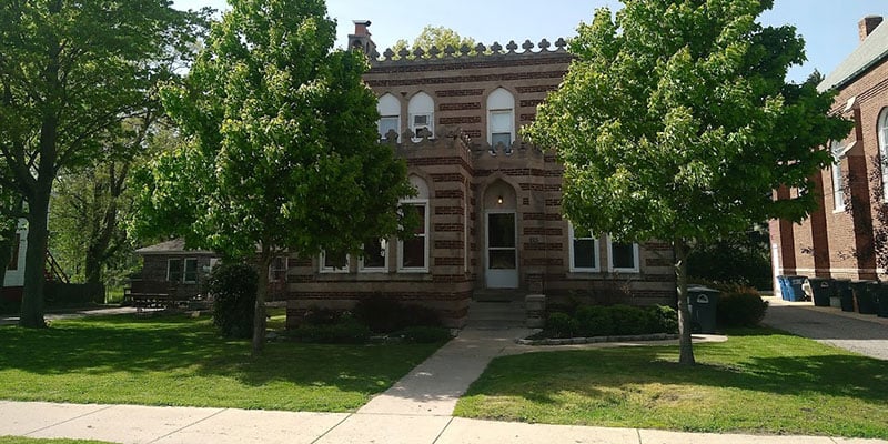 Exterior view of Sand Castle Shelter serving individuals and families in La Porte County.